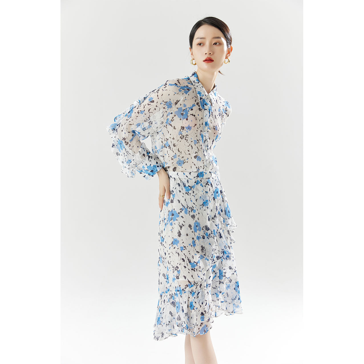2025 Summer New French Silk Long Sleeve Lace Printing Versatile Lapel Temperament Commuter Floral Women's Shirt