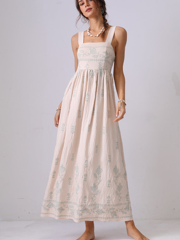 French niche high-end floral embroidered suspender dress backless holiday long dress independent station